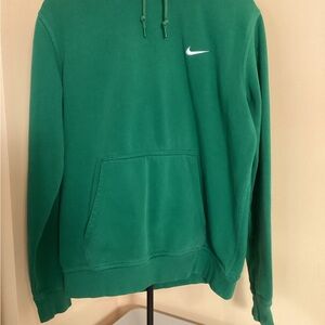Nike Men's Hoodie in Vibrant Green